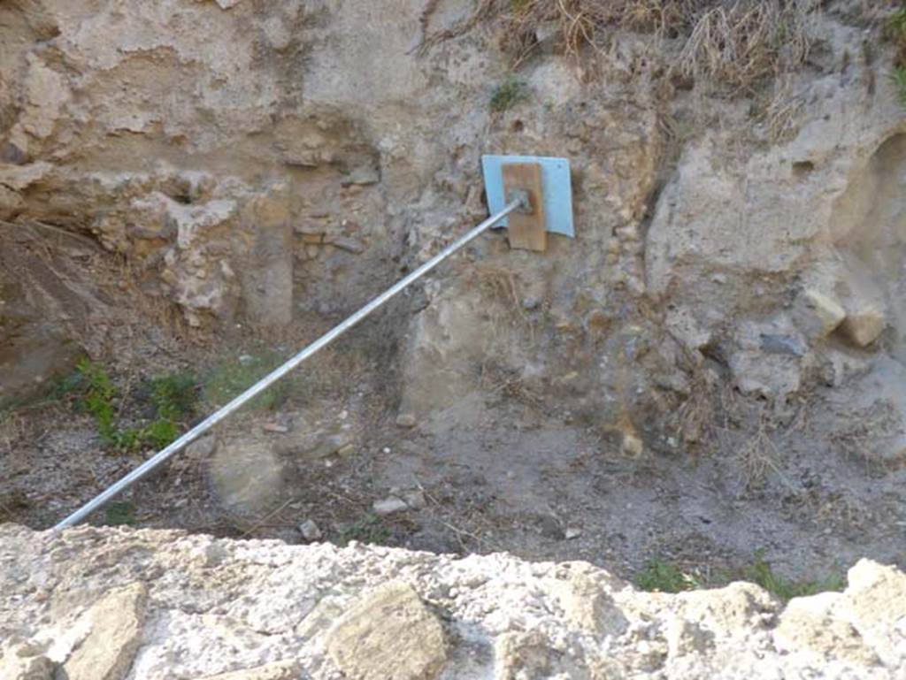 VII.16 Herculaneum/Cardo III/Decumanus Maximus, September 2015. Looking west in north-west corner of site.